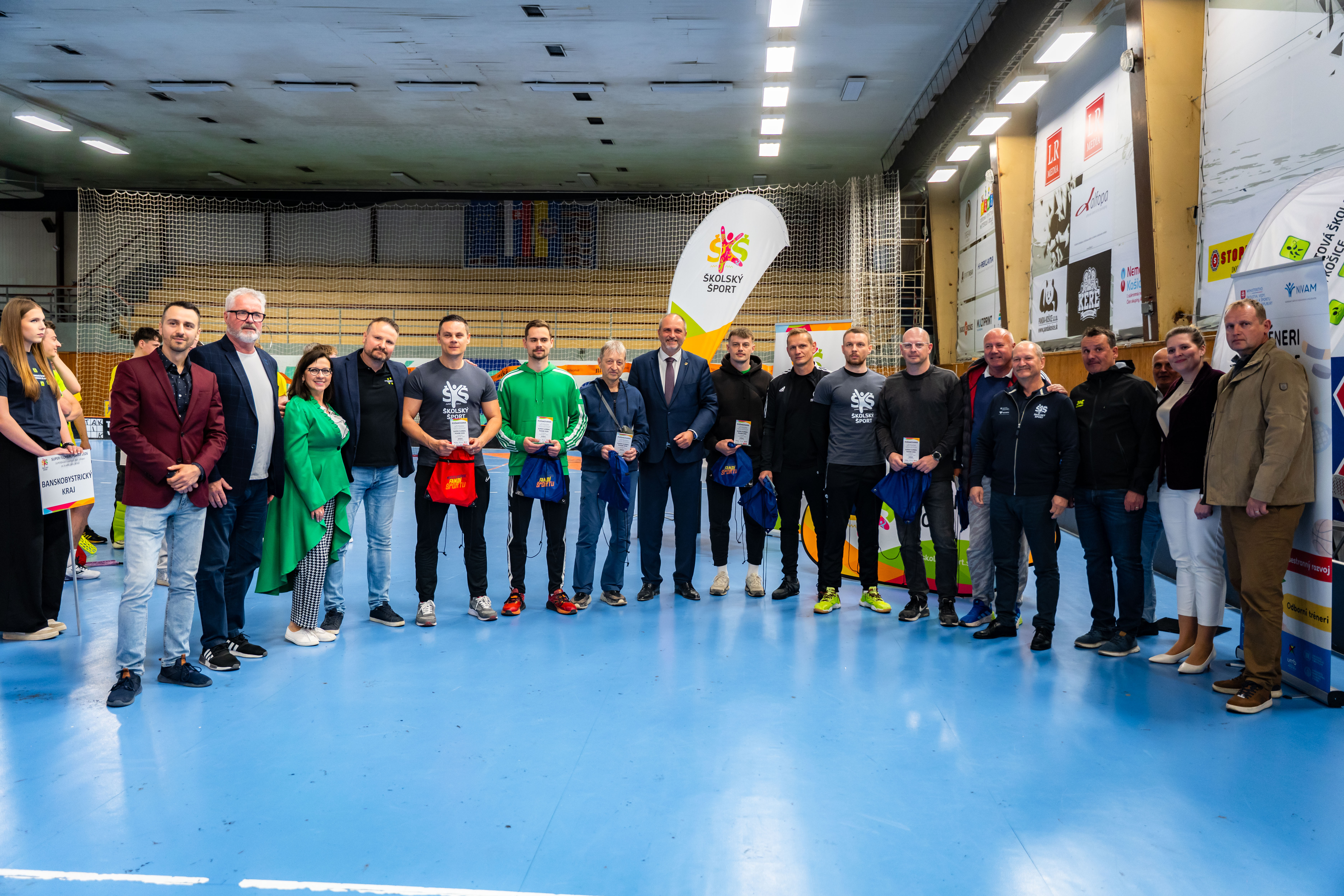 Slavnostne otvorenie Majstrovstiev Slovenska vo florbale-1-25